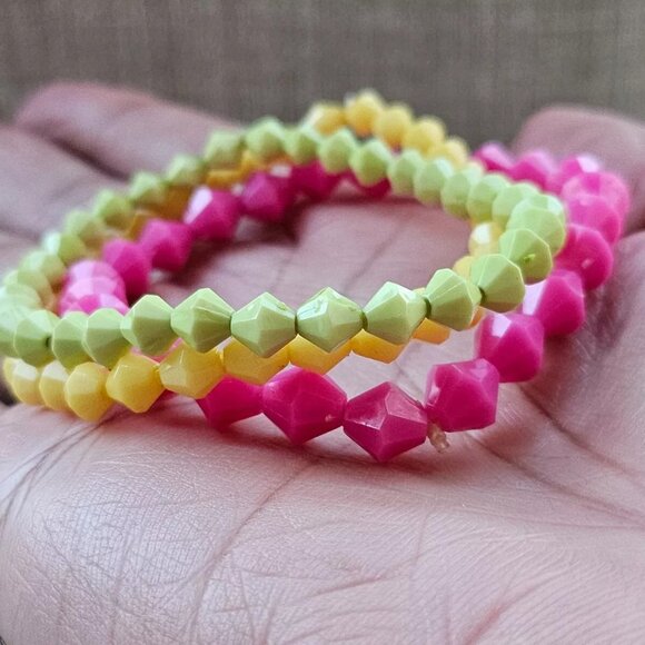 Women Bracelet Pink/Yellow/Green Beads Stretched Wrist Band Fashion Jewelry X 3 - Picture 10 of 11